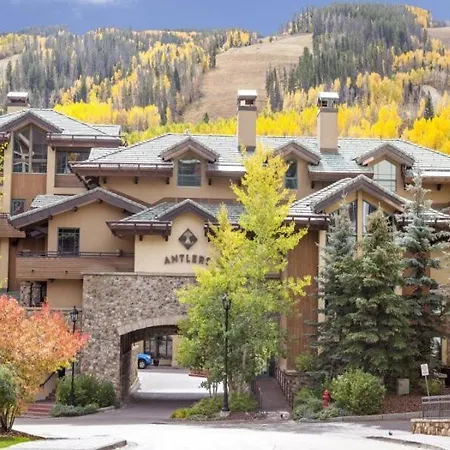 Antlers Vista: Slopeside Retreat Near Lionshead Village
